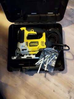 Location : scie sauteuse