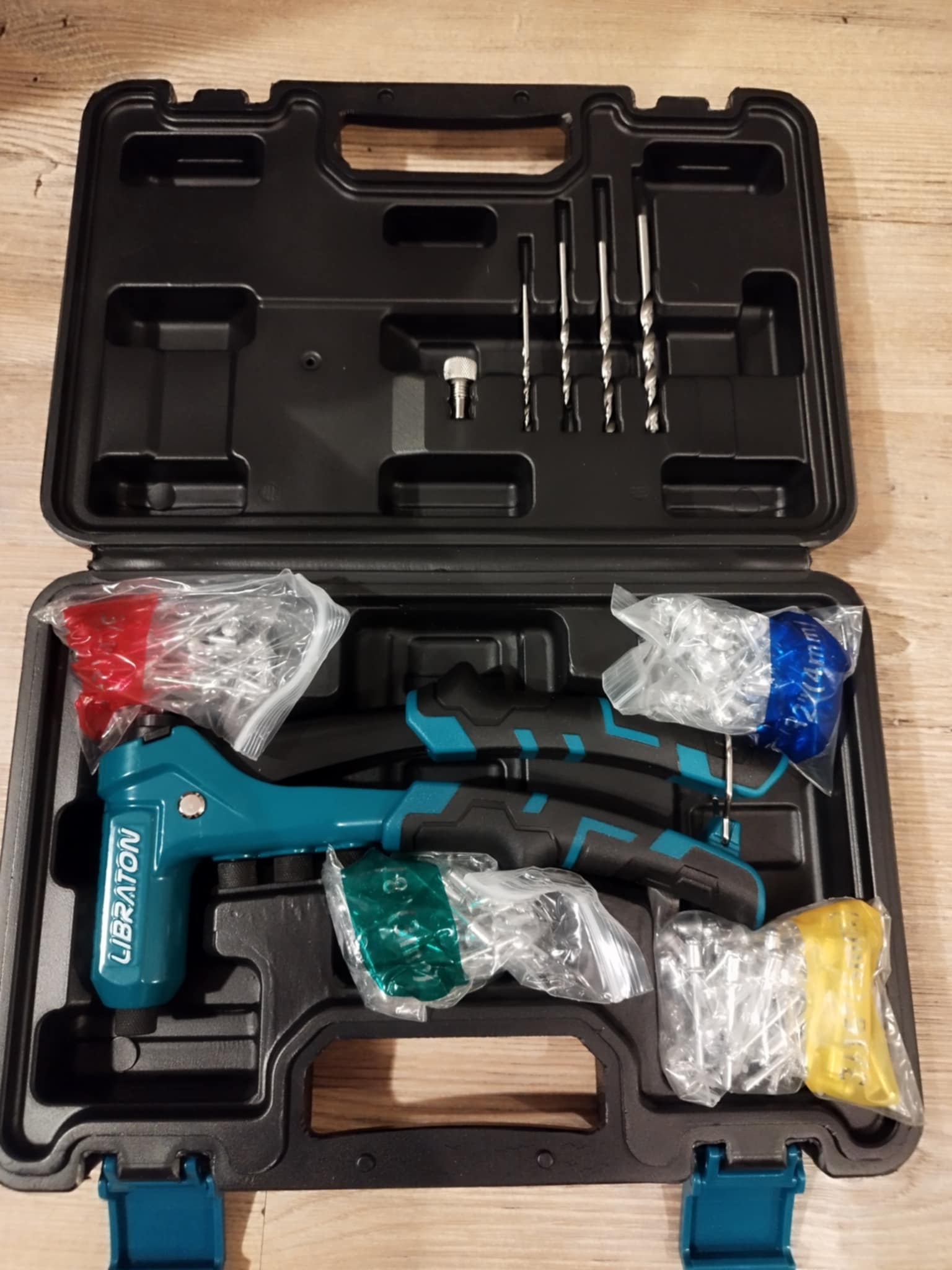 Location pince a rivet 76 entre particuliers