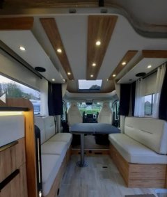 Location : campingcar