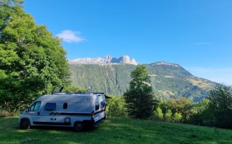 Location : fourgon amenage