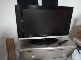 Location : television Location : television