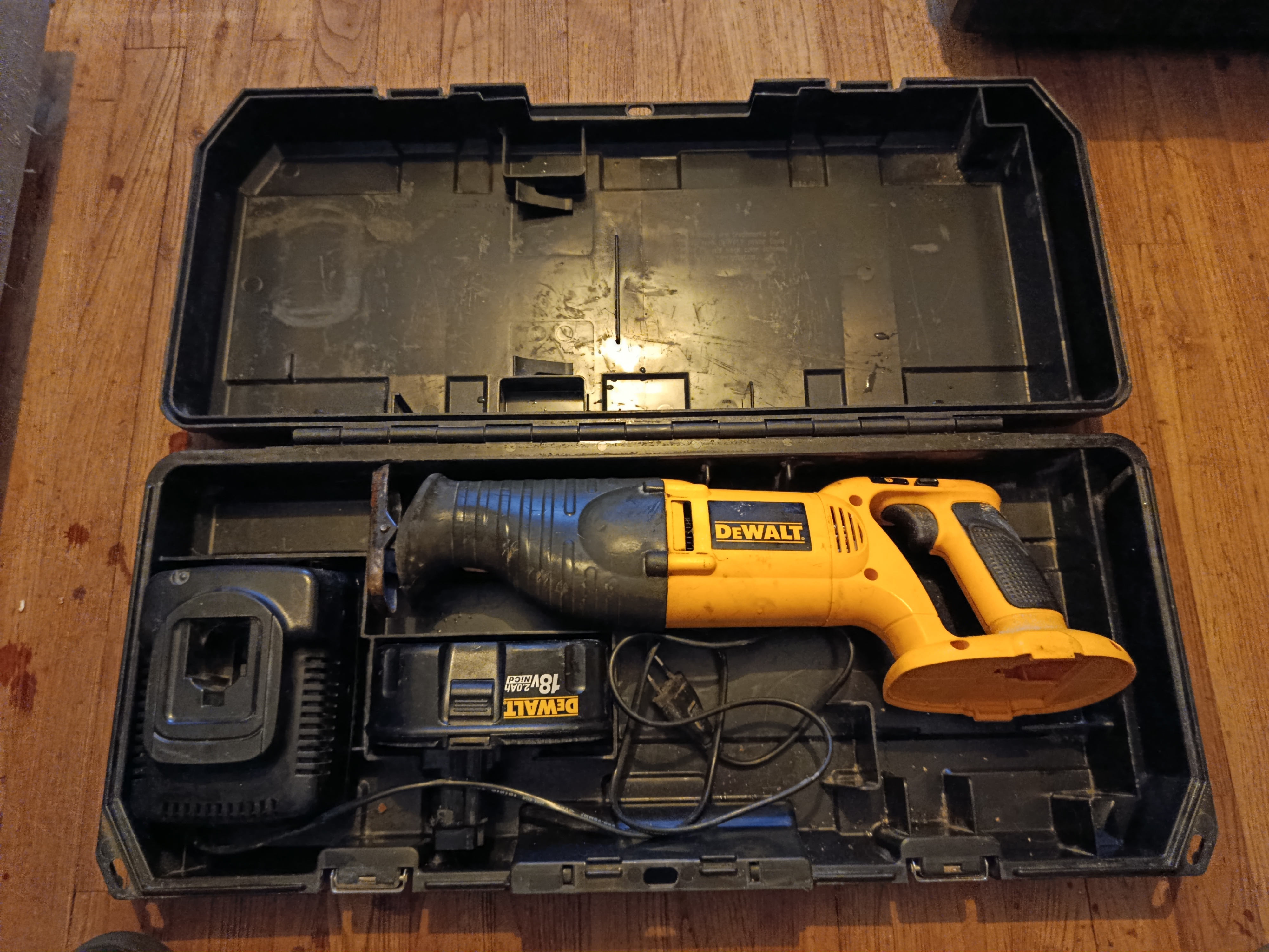 Location scie sabre 72 entre particuliers