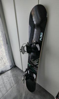 Location : snowboard