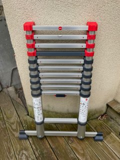 Location : echelle Location : echelle