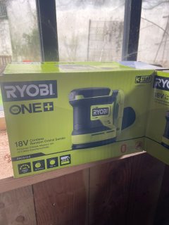 Location : ponceuse Location : ponceuse