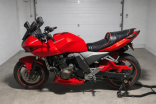 Location : autre Location : autre