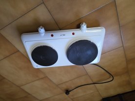 Location : autre Location : autre