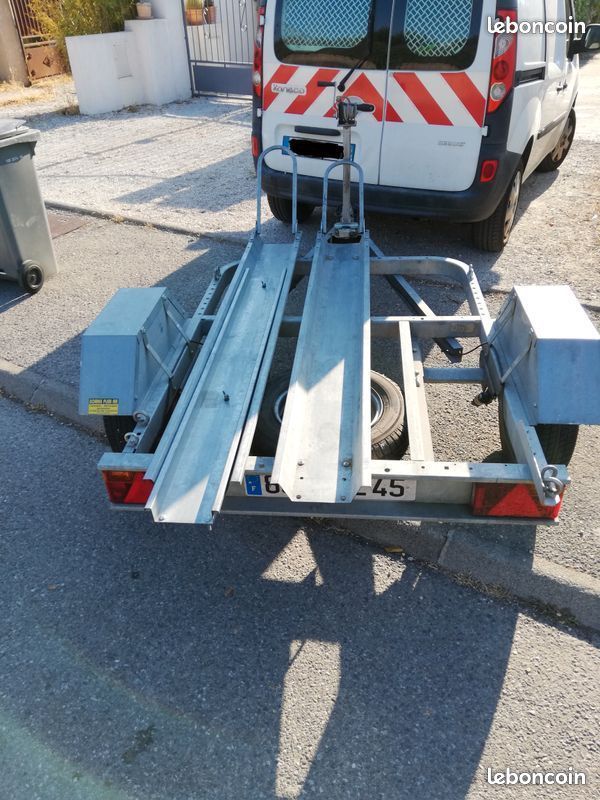 Location moto 13 entre particuliers