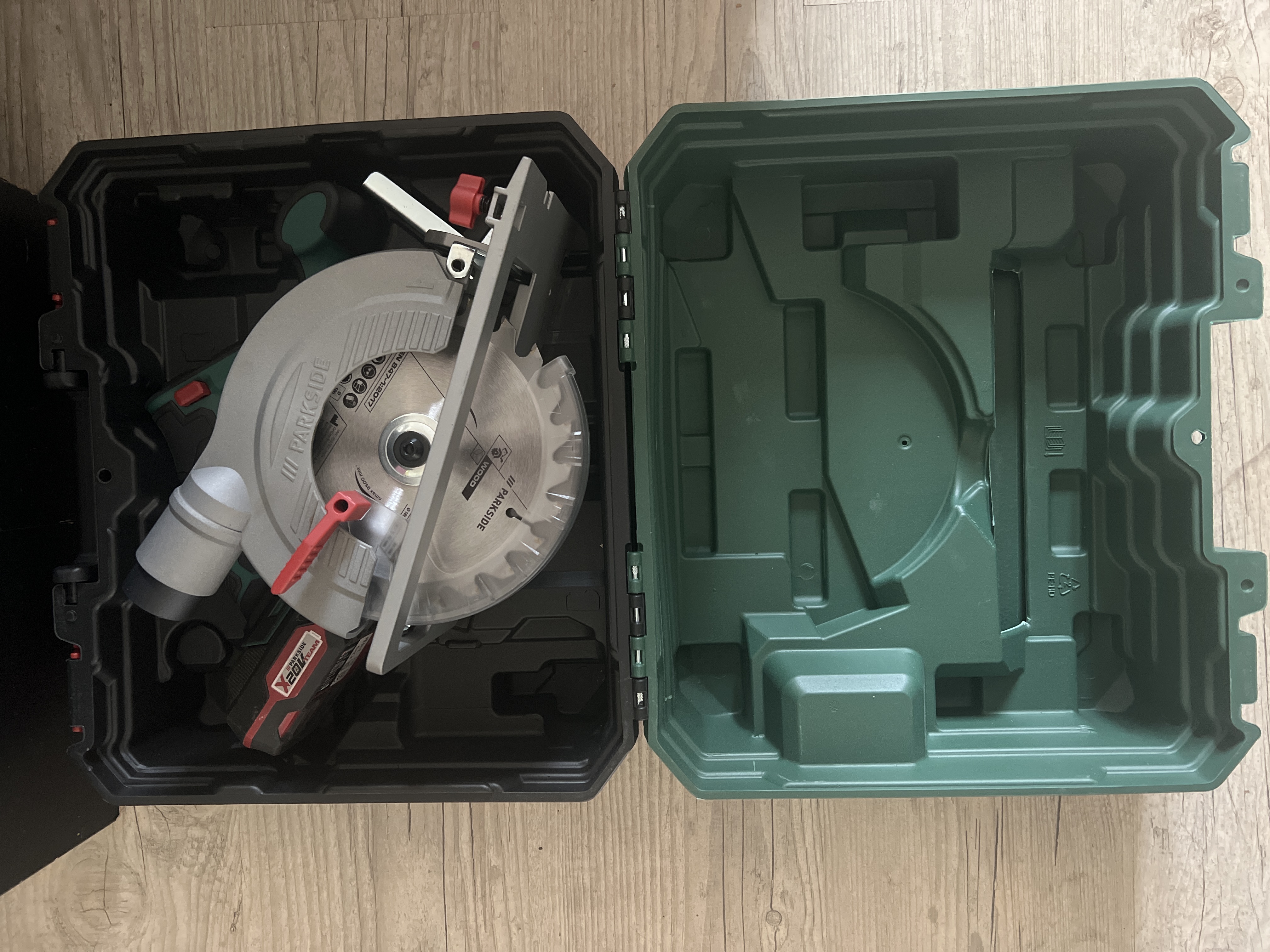 Location scie circulaire 30 entre particuliers