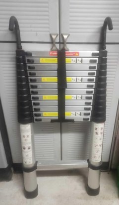 Location : echelle Location : echelle