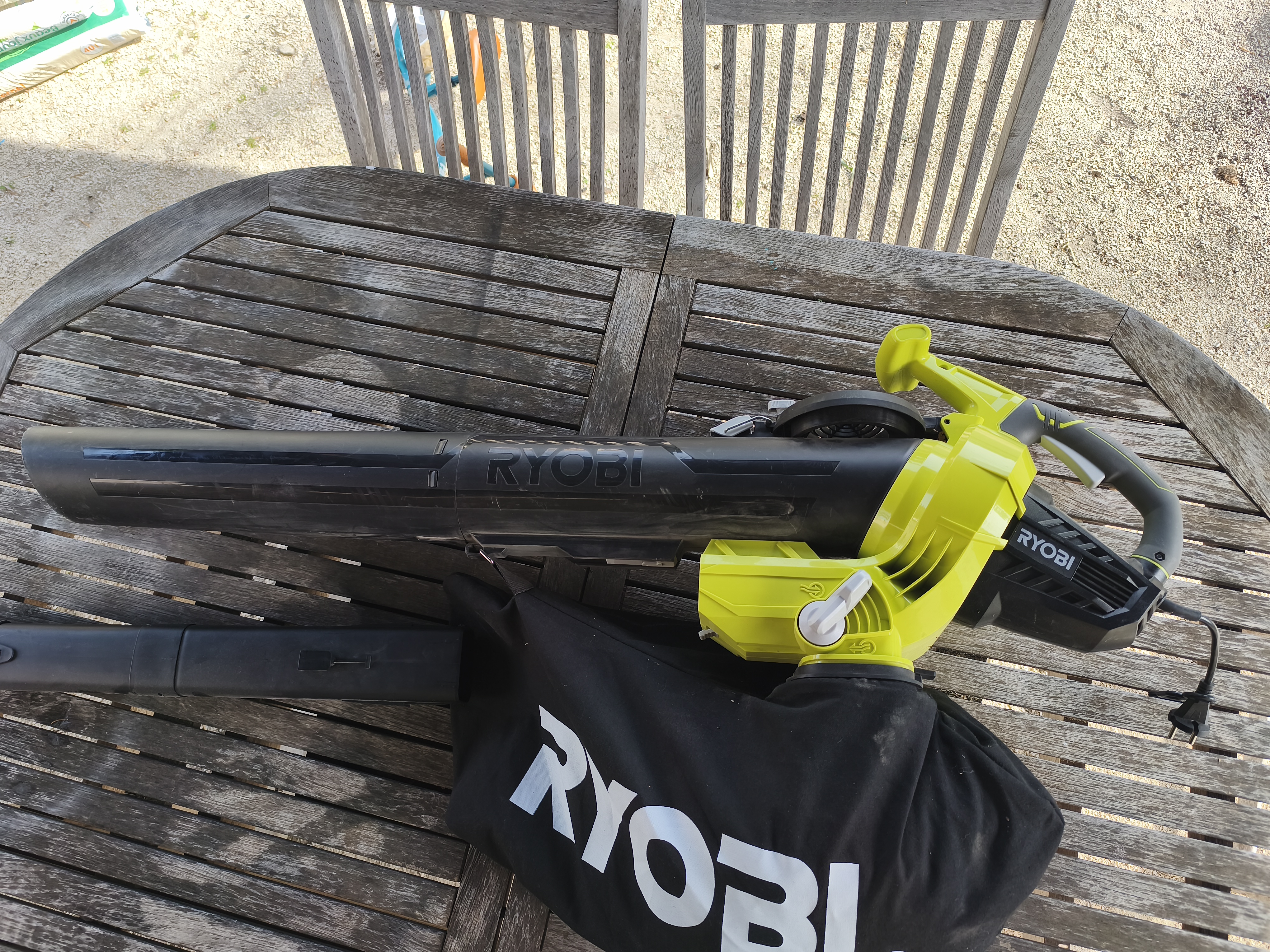 Location aspirateur souffleur 38 entre particuliers