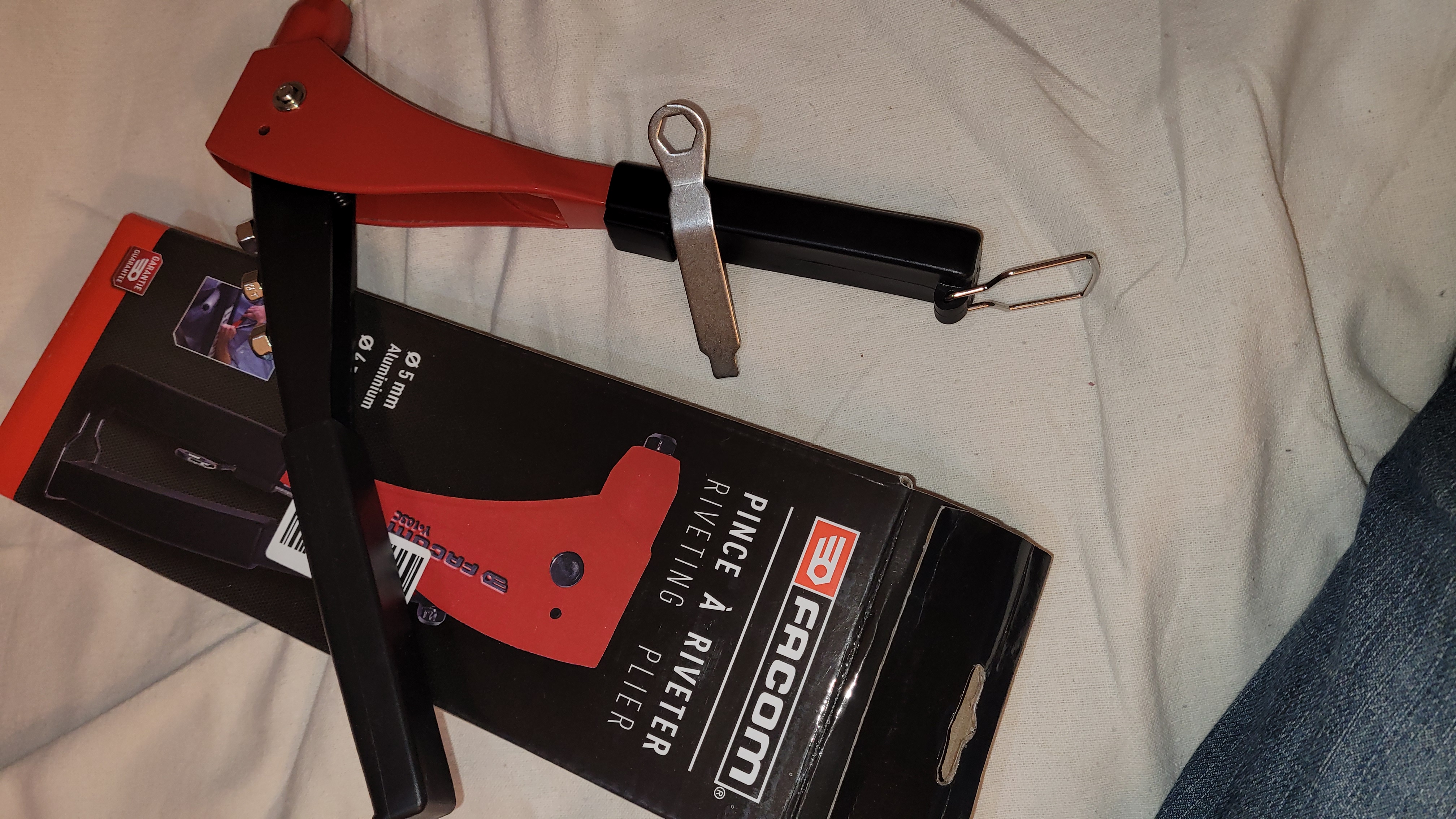 Location pince a rivet 76 entre particuliers