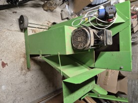 Location : fendeur de buches Location : fendeur de buches