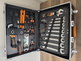 Location : autre Location : autre