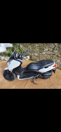 Location : scooter Location : scooter