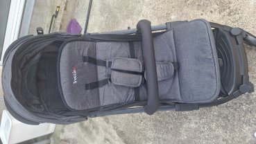 Location : poussette Location : poussette