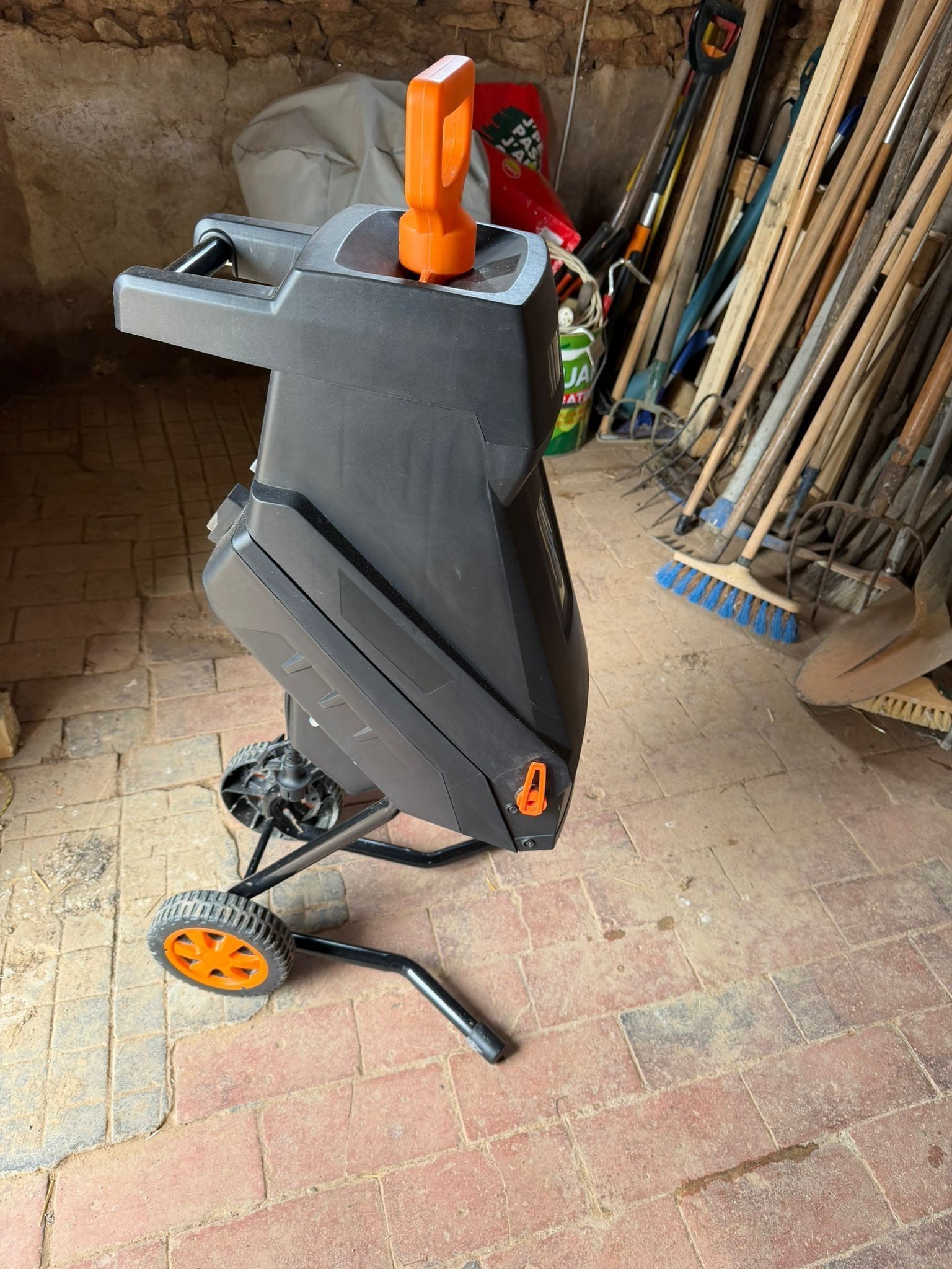 Location broyeur a vegetaux 36 entre particuliers