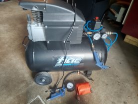 Location : compresseur