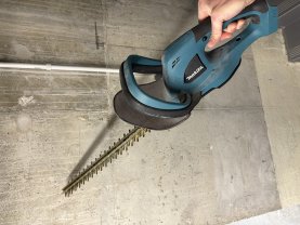 Location : taille haie Location : taille haie