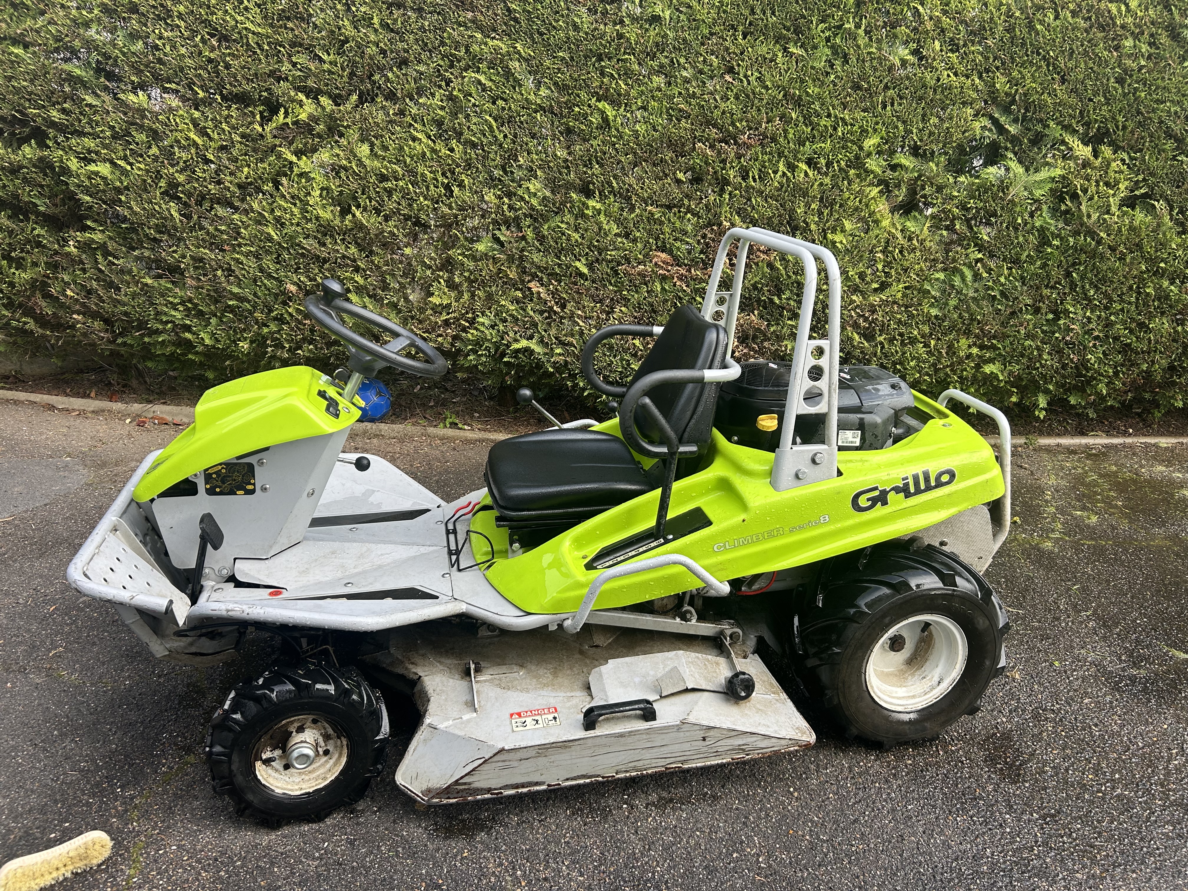 Service debroussaillage 77 entre particuliers