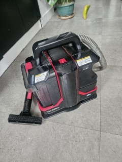 Location : shampouineuse Location : shampouineuse