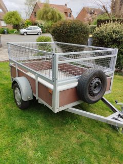 Location : remorque Location : remorque