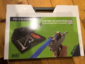 Location : pince a sertir Location : pince a sertir