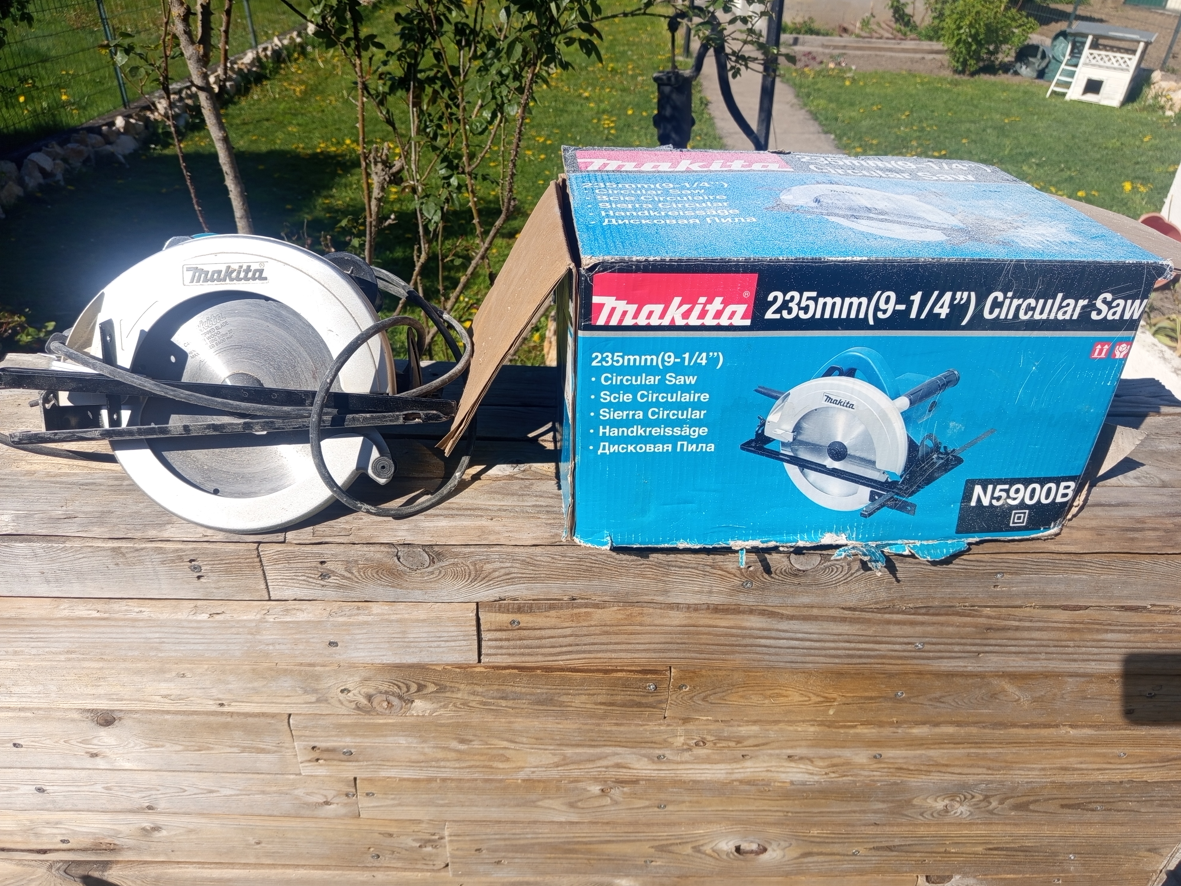 Location scie circulaire 54 entre particuliers