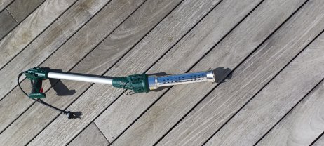 Location : desherbeur