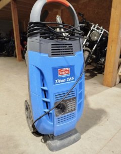 Location : nettoyeur haute pression Location : nettoyeur haute pression