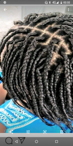 Service : coiffure afro Service : coiffure afro