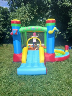 Location : chateau gonflable