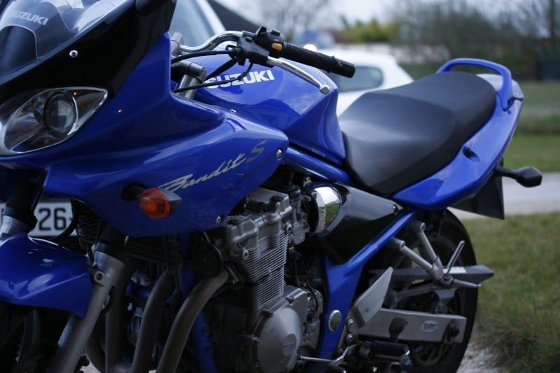 Location moto 12 entre particuliers