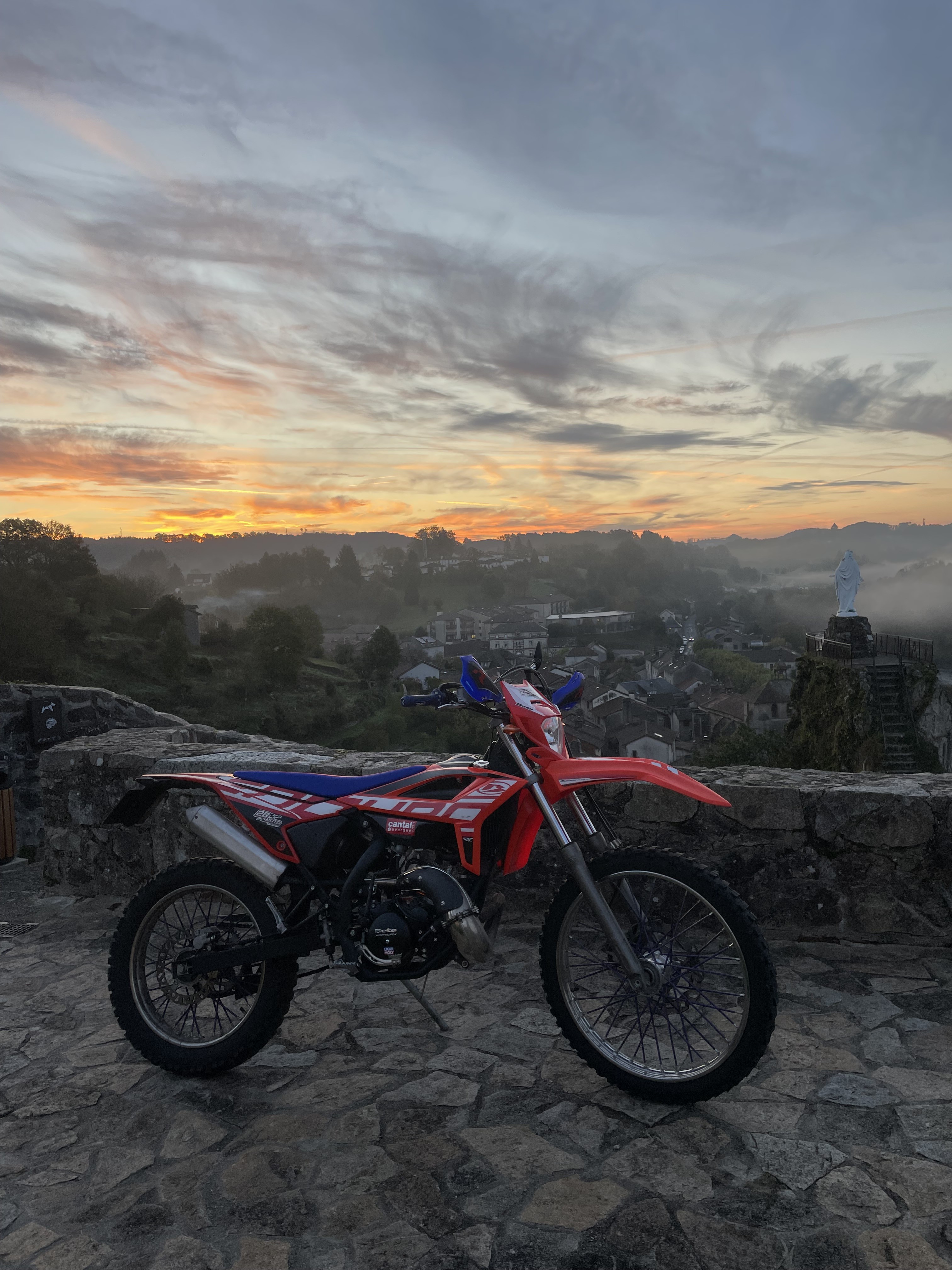 Location moto 15 entre particuliers