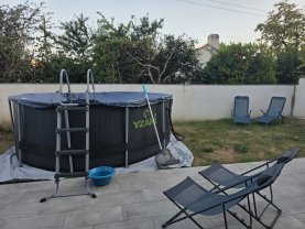 Location : piscine Location : piscine