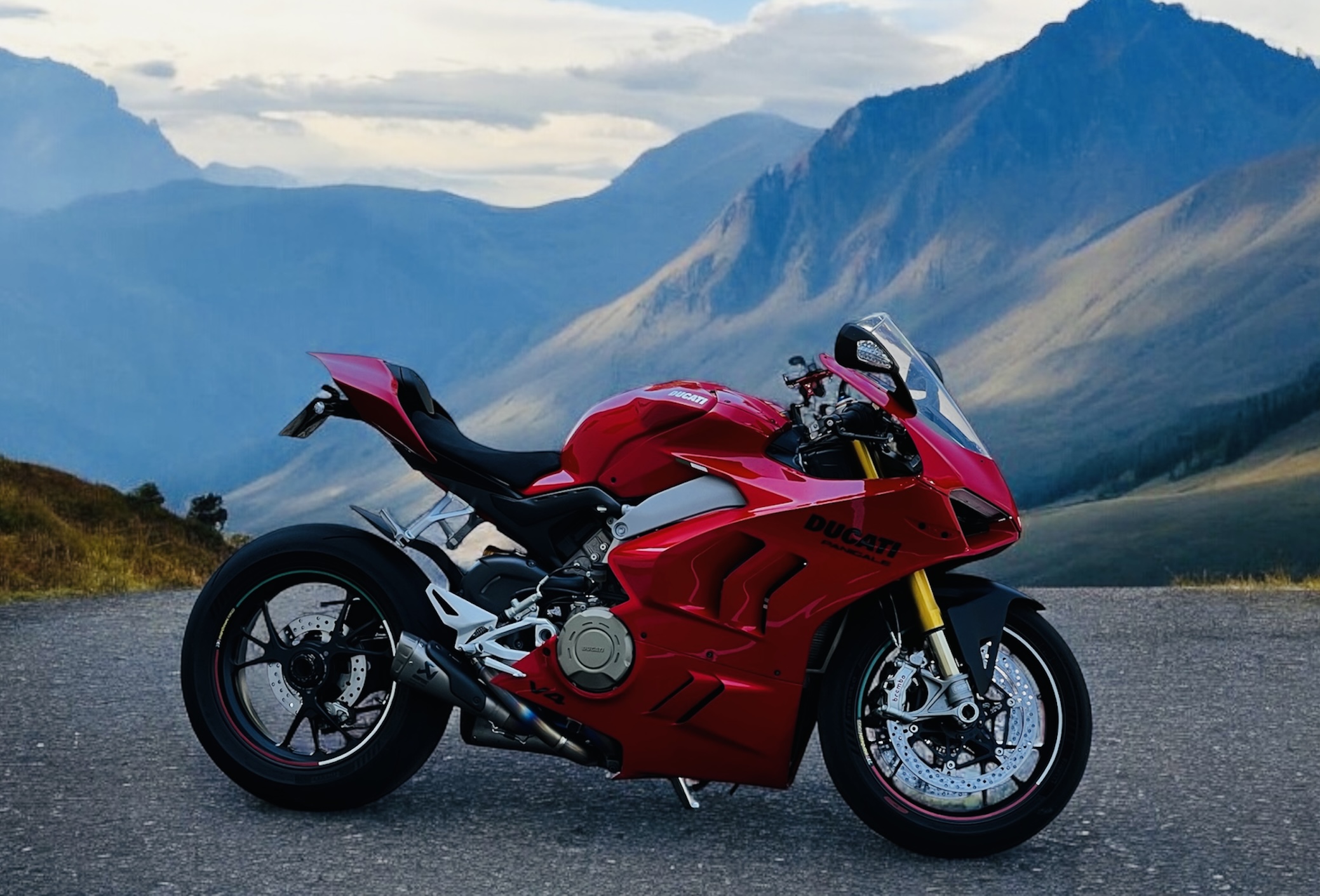 Location moto 74 entre particuliers