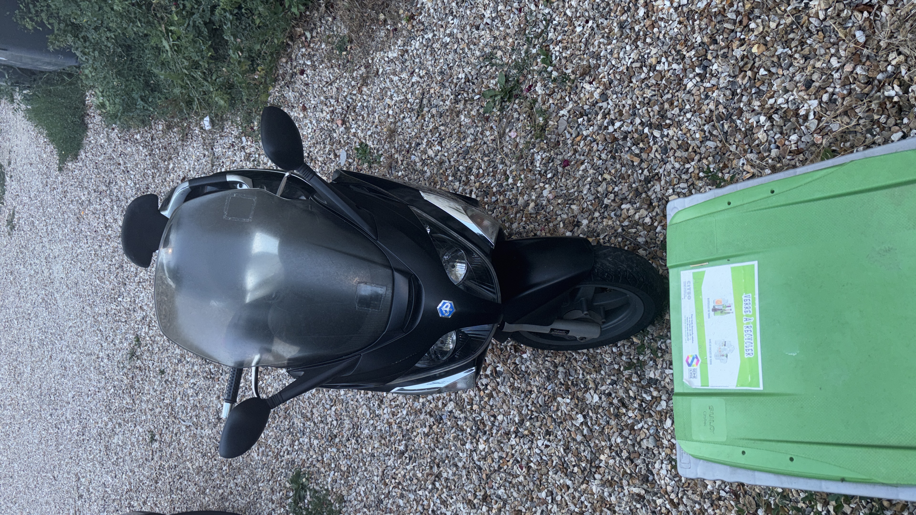 Rental Scooter between individuals (78)