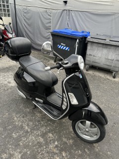 Location : scooter Location : scooter