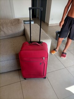 Location : valise Location : valise