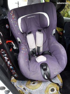 Location siege auto enfant