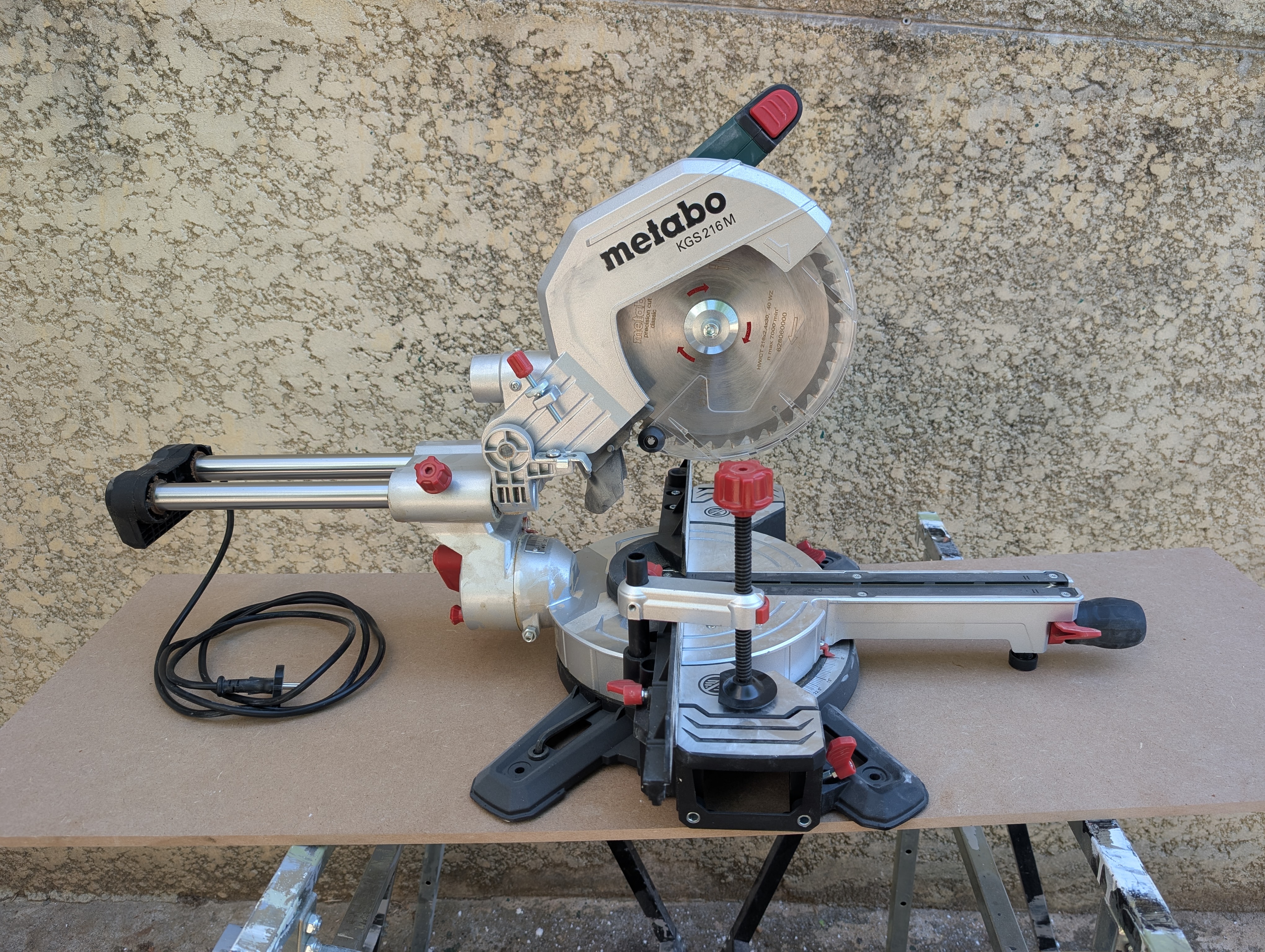 Location scie a onglet 26 entre particuliers