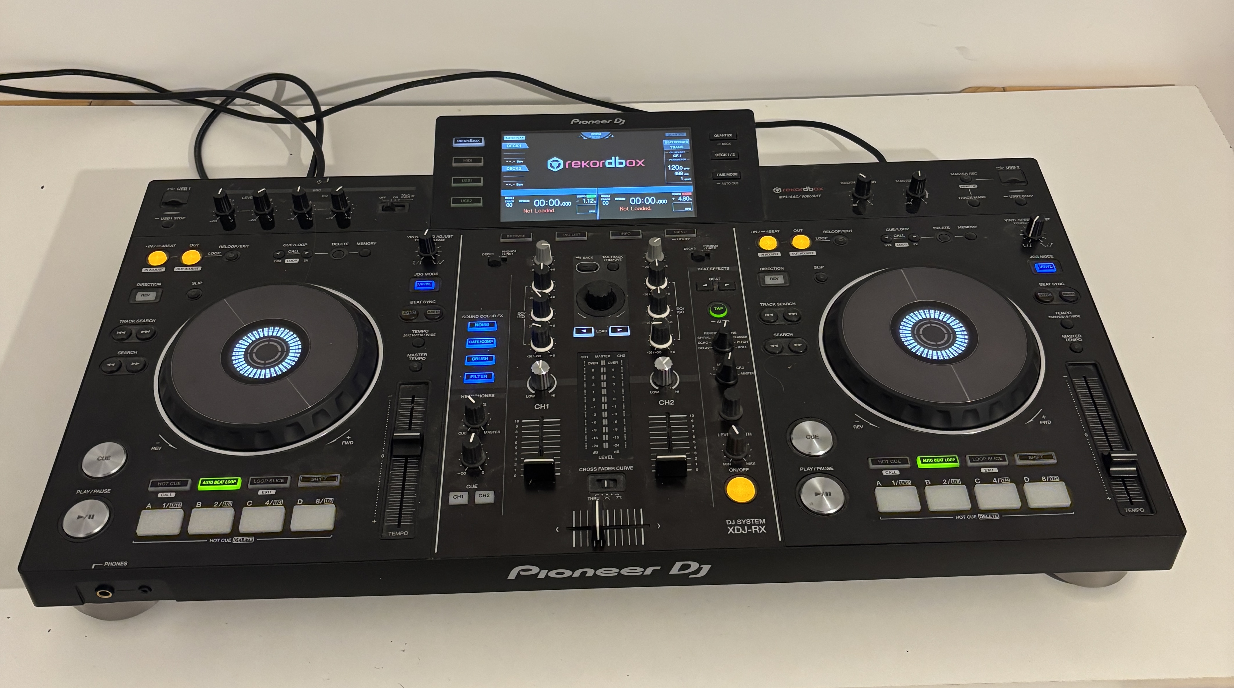 Location platine de mixage 73 entre particuliers