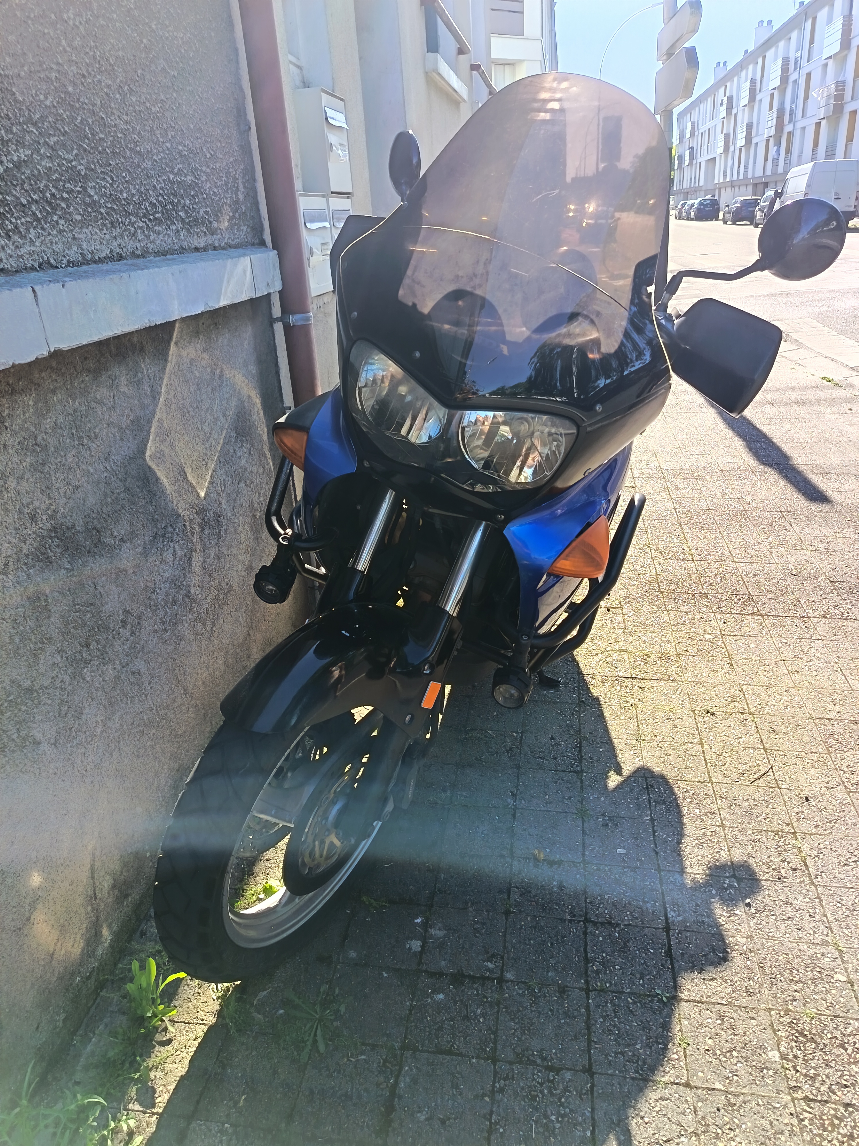 Location moto 37 entre particuliers