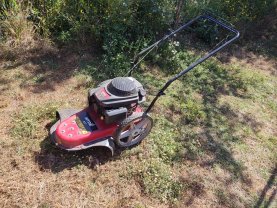 Location debroussailleuse