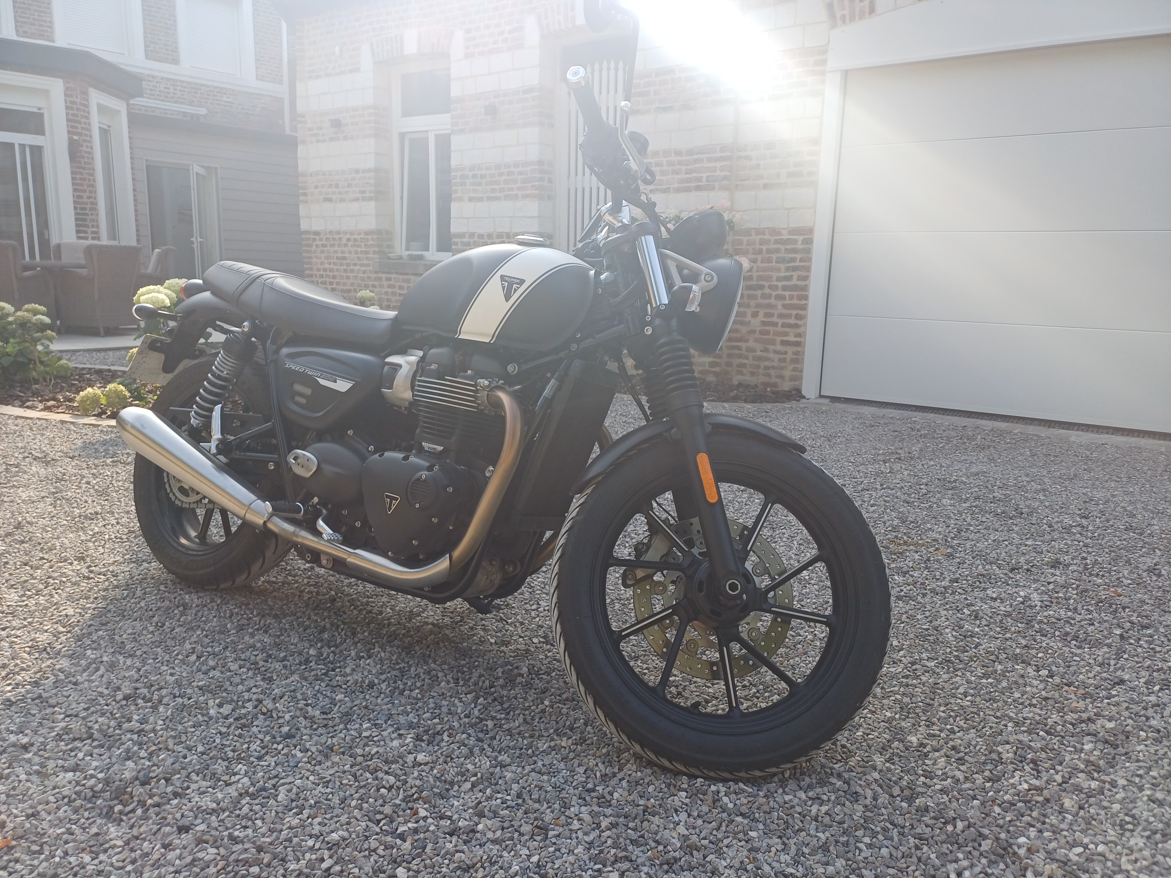 Rental Moto between individuals (62)