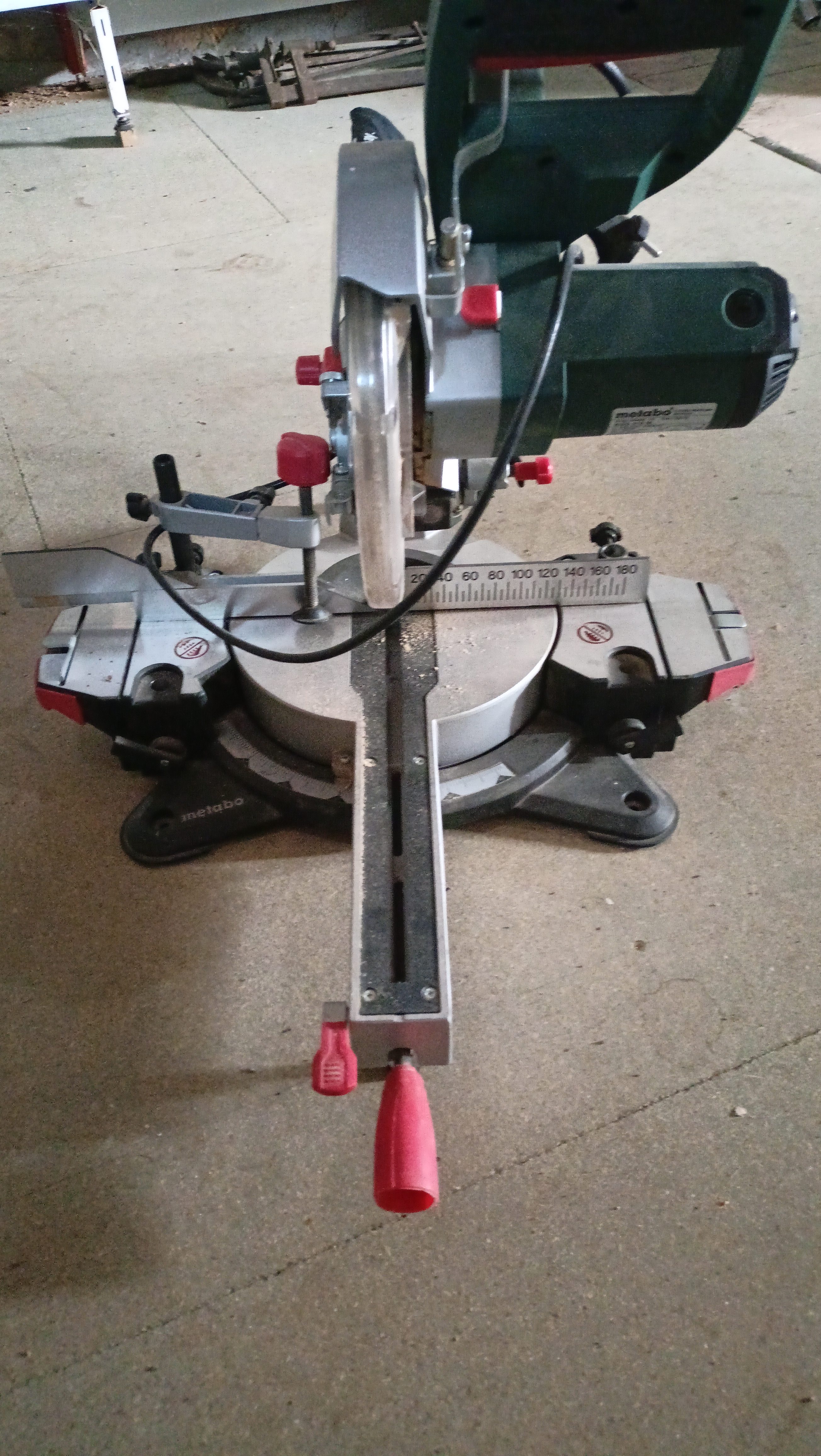 Location scie a onglet entre particuliers (23)