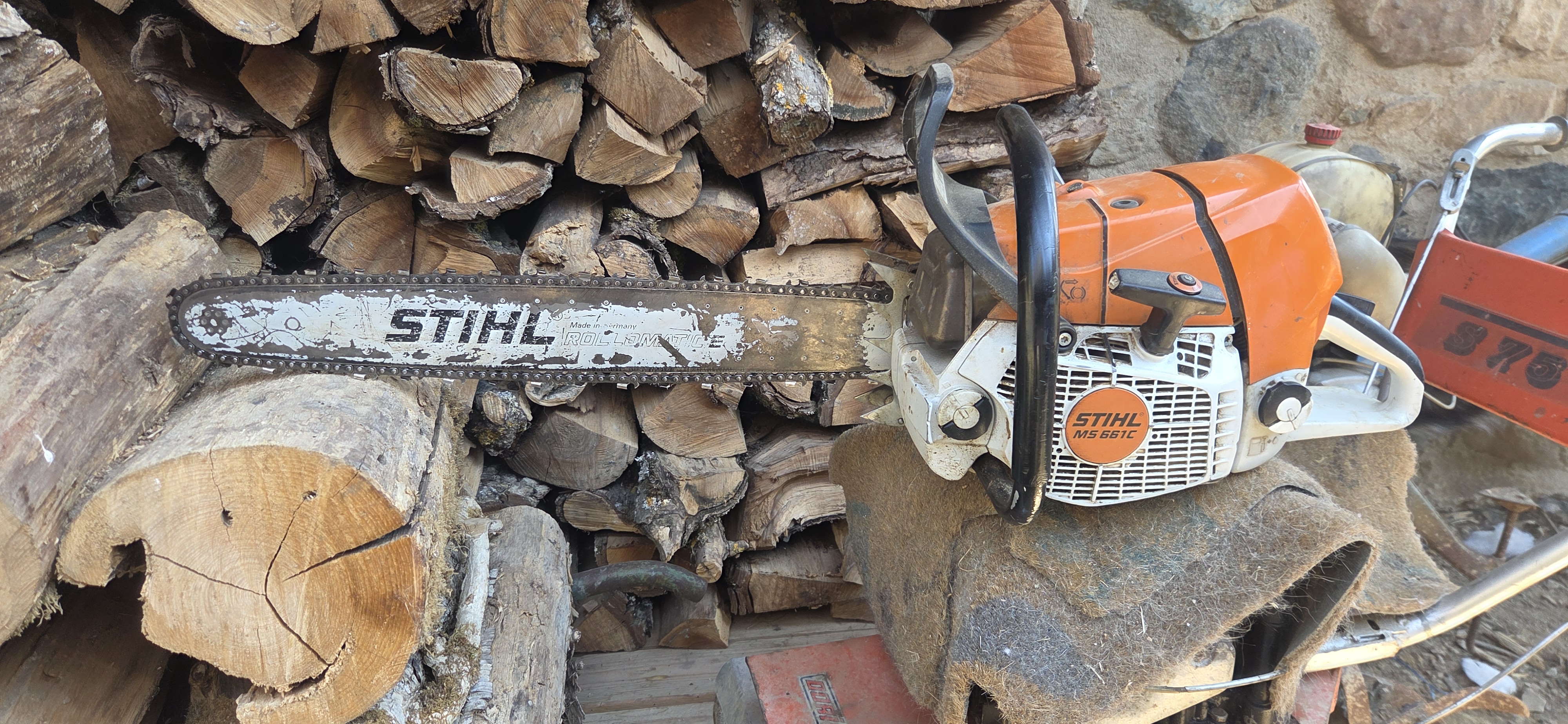 Location tronconneuse entre particuliers (69)