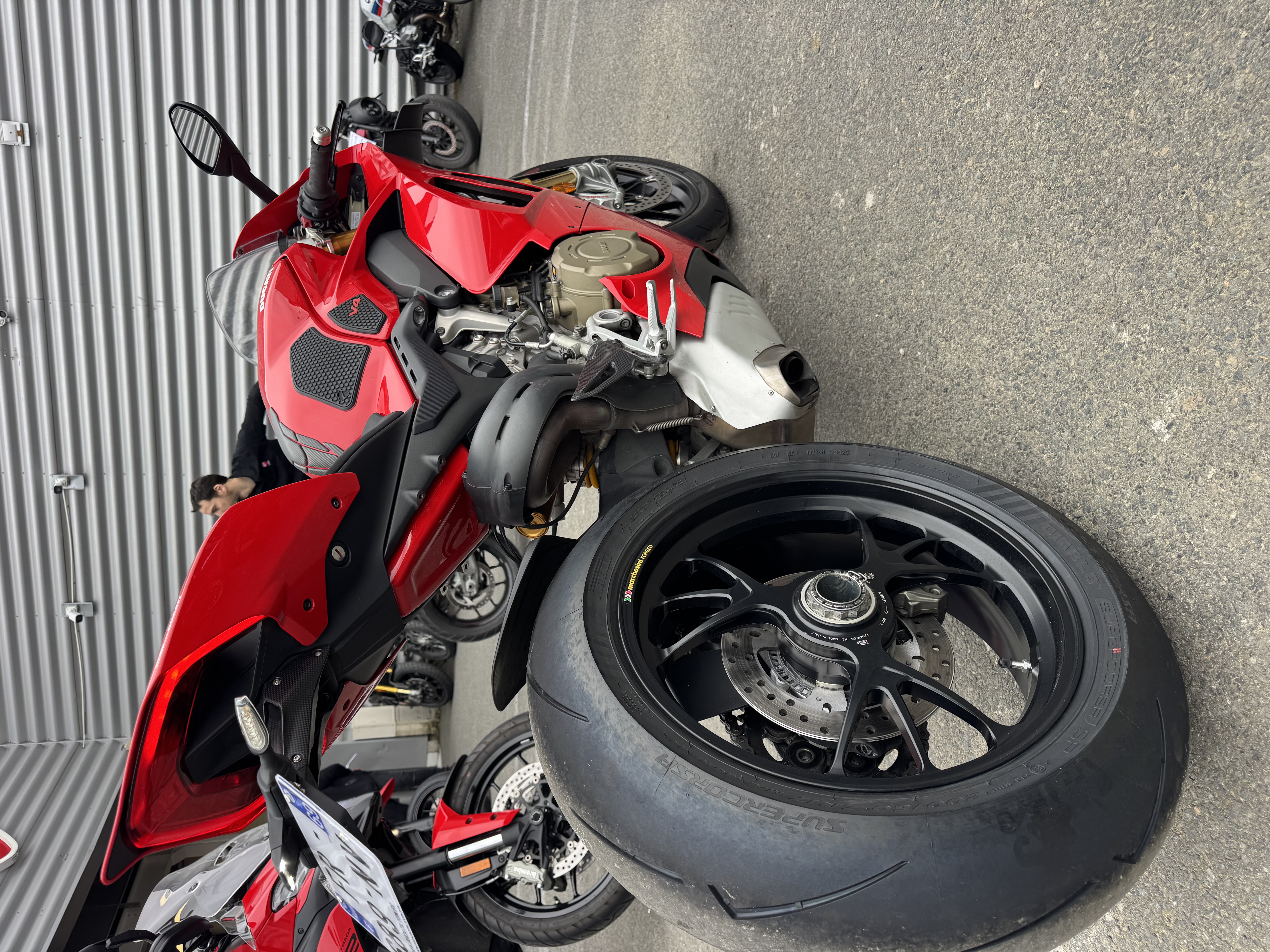Location moto entre particuliers (74)