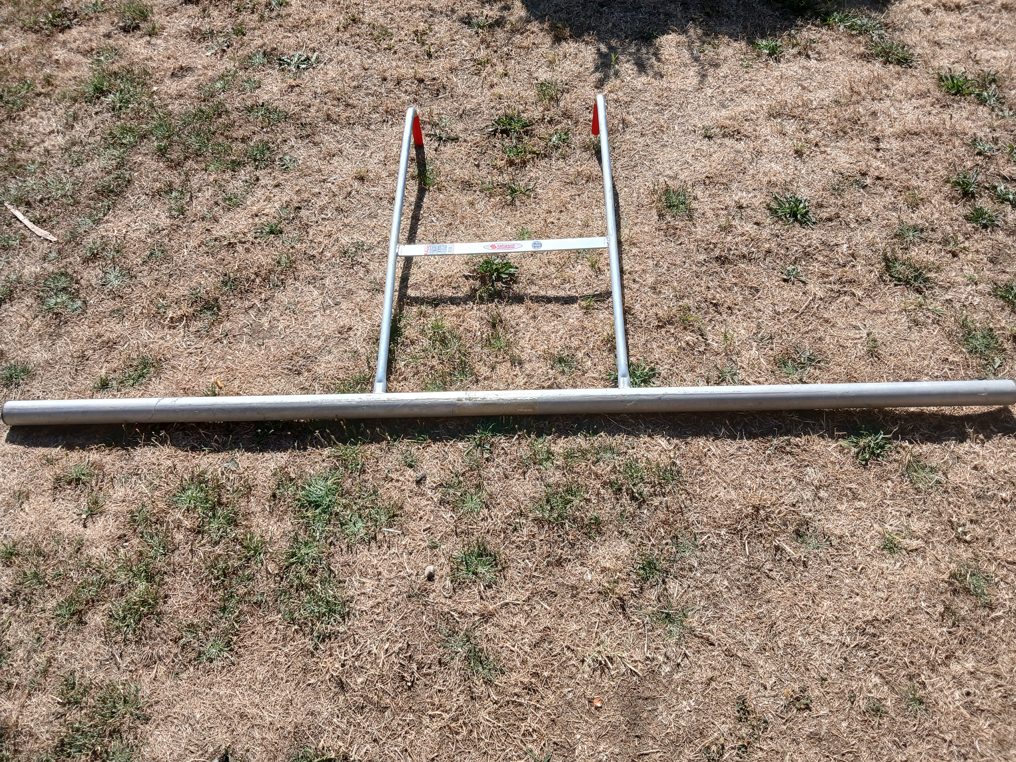 Rental Autres outils between individuals (72)