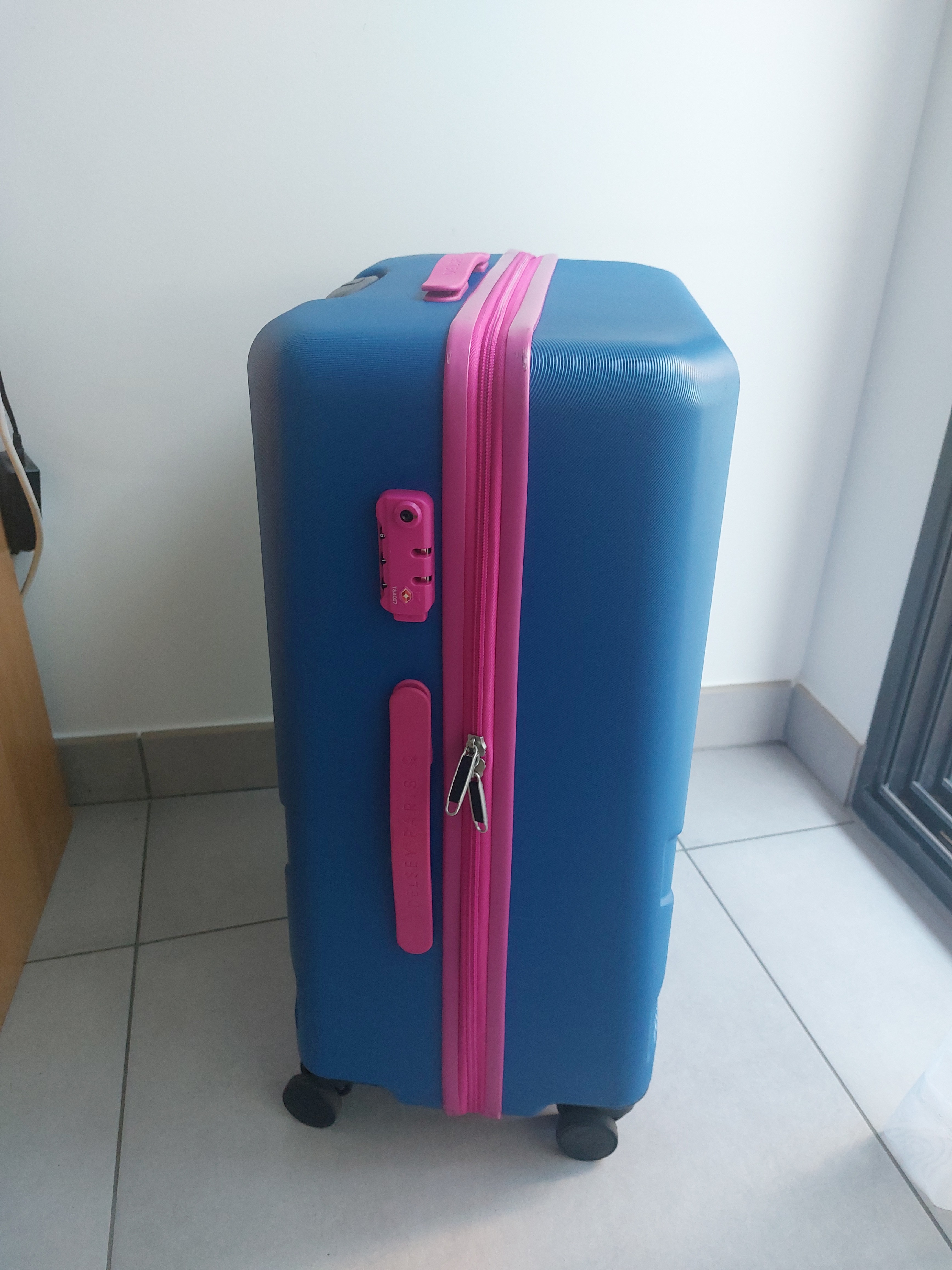Rental Valise between individuals (69)